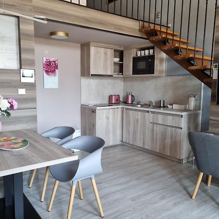 Apartmany Etenia Кадань Екстер'єр фото