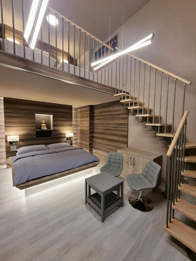 Apartmany Etenia Кадань Екстер'єр фото
