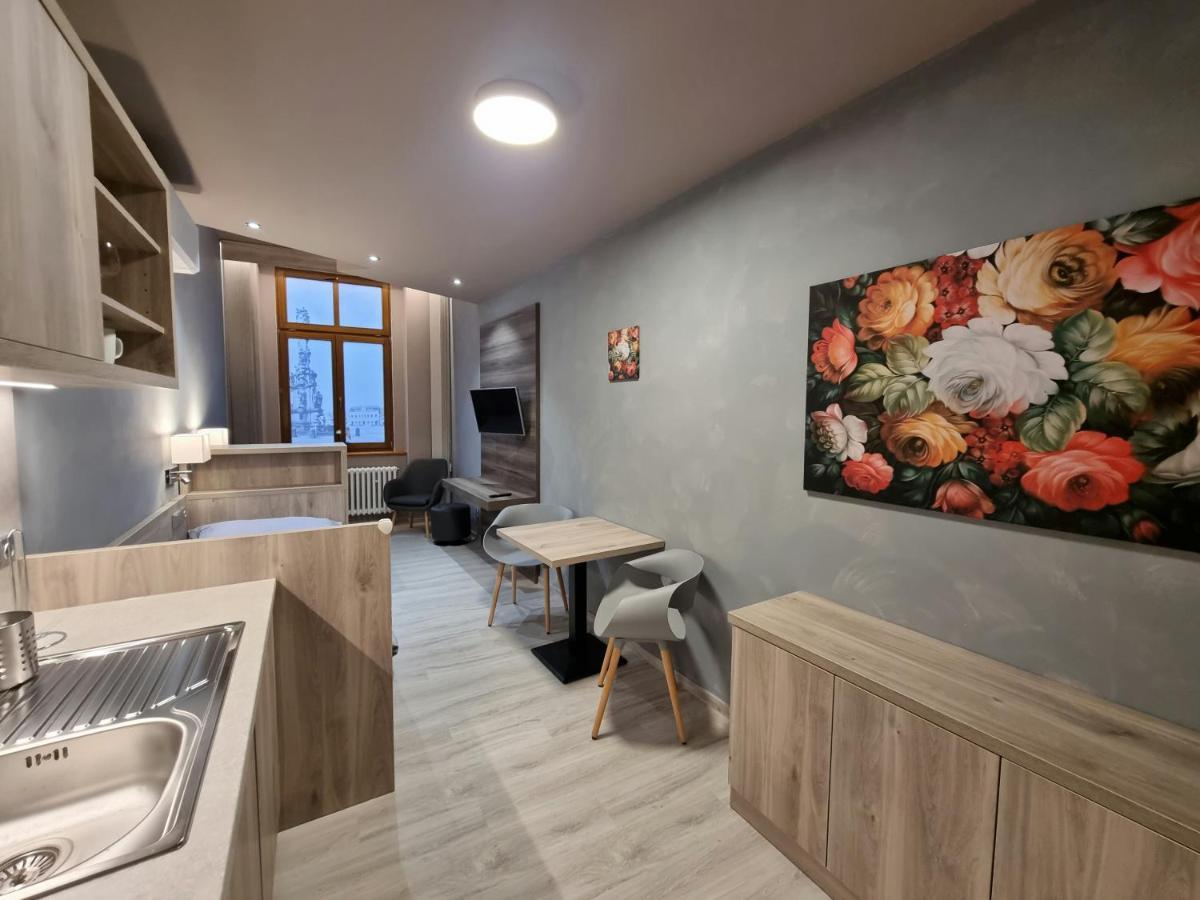 Apartmany Etenia Кадань Екстер'єр фото
