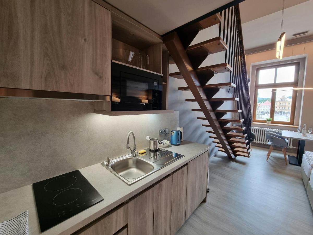 Apartmany Etenia Кадань Екстер'єр фото